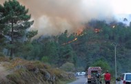 Bombeiros do distrito de Braga impedem incêndio galego de entrar no Gerês
