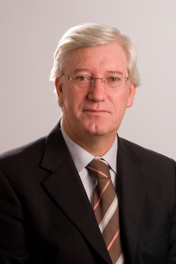 José Vieira, professor da UMinho, reeleito presidente da FEANI