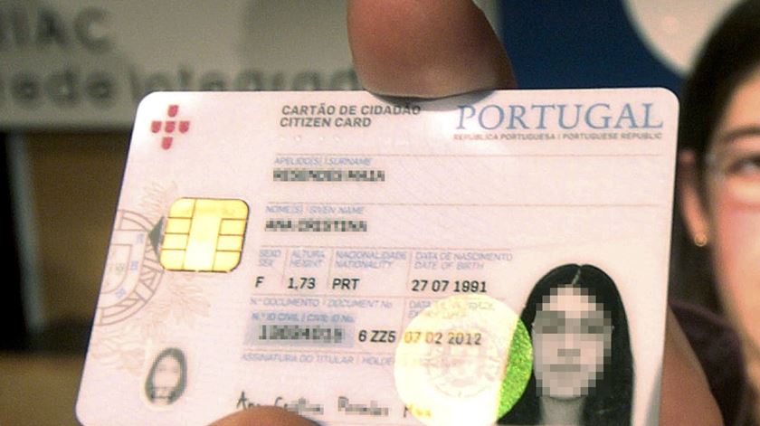 Cartão de Cidadão com novas regras a partir desta segunda-feira