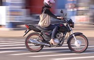 Tirar carta de condução para motos permitida a partir dos 14 anos