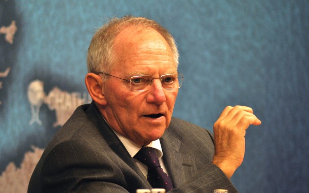 Schäuble eleito novo presidente do Parlamento alemão