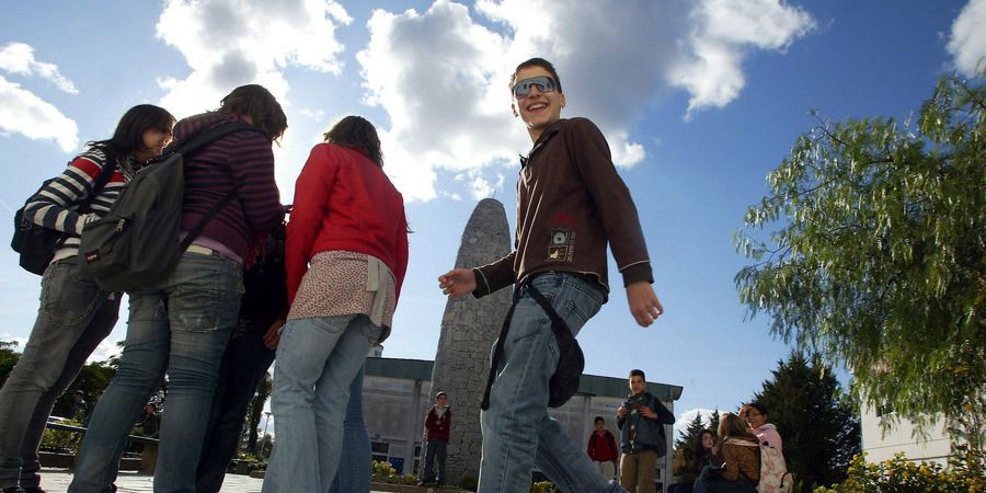 Secundária de Barcelos vai ‘dar música’ nos toques de entrada e saída das aulas
