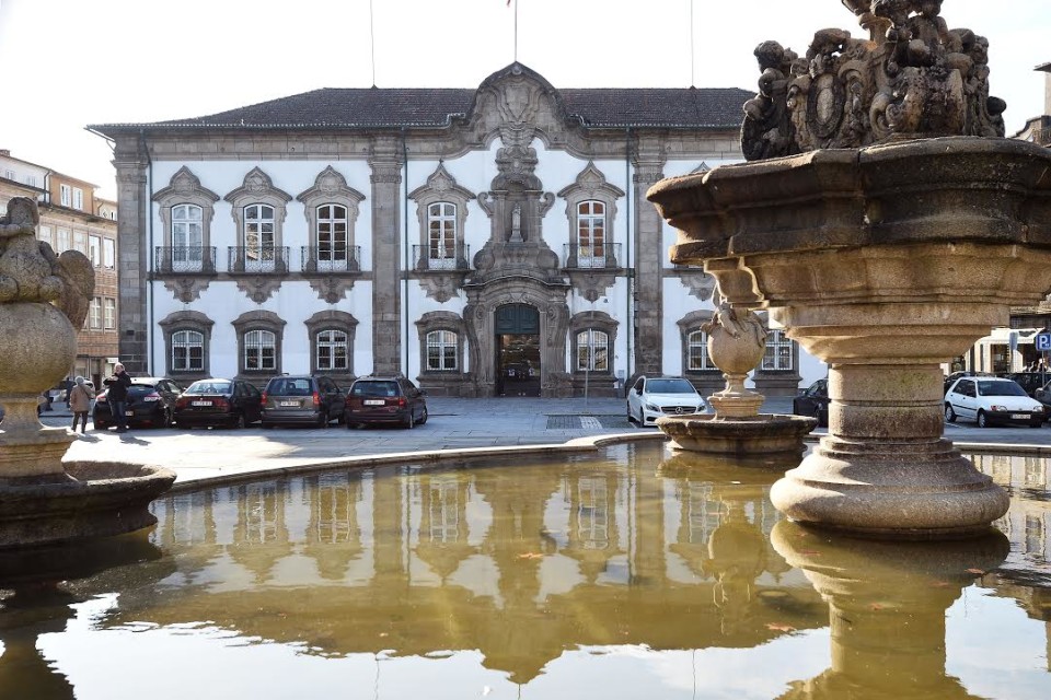BRAGA: Adesão à greve da função Pública de 57% nos TUB e 12,5 % na Câmara