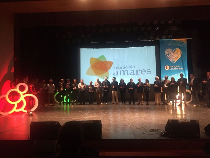 Câmara de Amares agraciada com lembrança pela Associação de Ciclismo do Minho