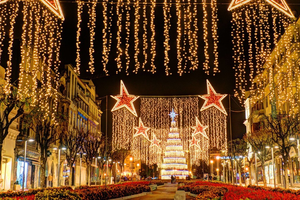 Braga ilumina Natal esta sexta-feira a partir das 17 horas com árvore e estrela gigantes e muita animação
