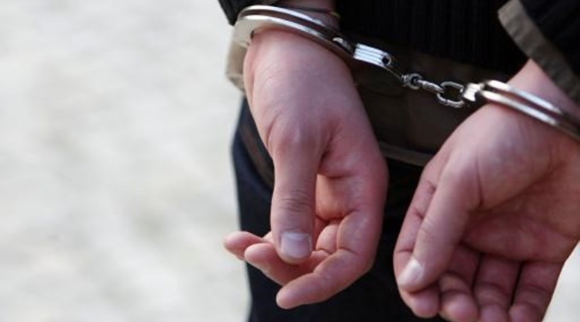 Empurra agente da PSP de Braga e acaba detido