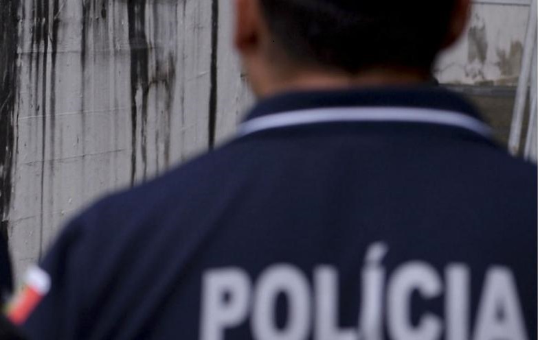 Suspeito de tráfico de droga ataca agente da PSP de Braga à … dentada