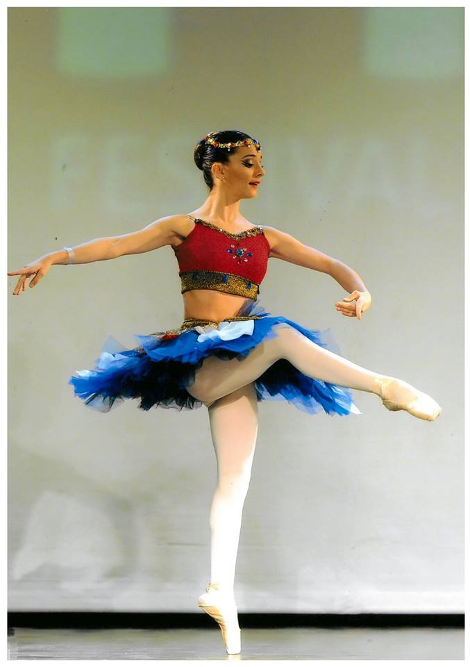 Lara Machado em busca de um lugar na final da maior competição mundial de dança em Nova Iorque