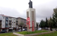 Câmara de Braga vai restaurar estátua vandalizada do Cónego Melo