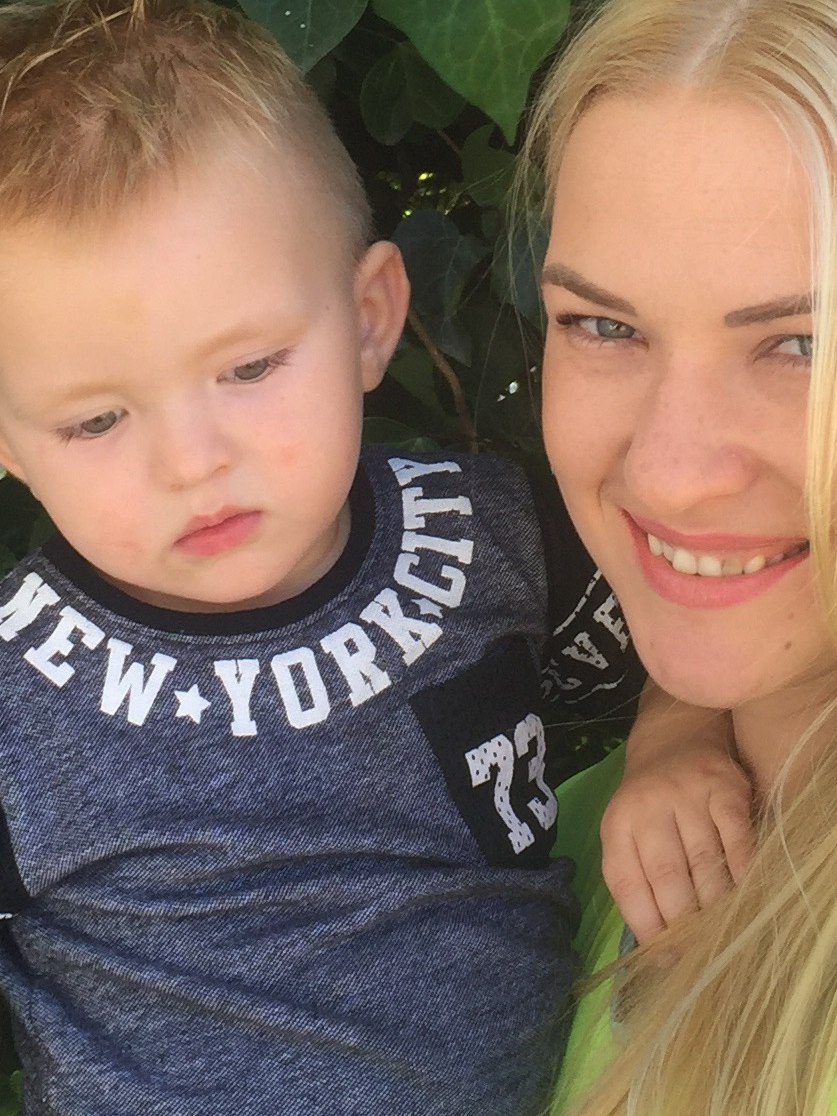 BARCELOS: Mãe que lutava contra extradição do filho regressou à Ucrânia