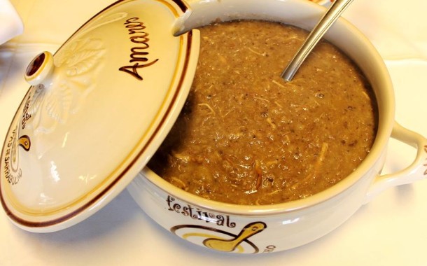 AMARES: Papas de Sarrabulho à mesa do Fim-de-Semana Gastronómico em  Fevereiro