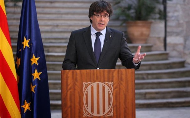 Puigdemont: Independentistas presos “já não são presos políticos, são reféns”