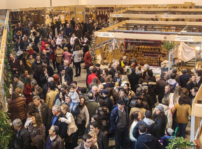 Ministro do Ambiente inaugura esta quinta-feira Feira do Fumeiro de Montalegre