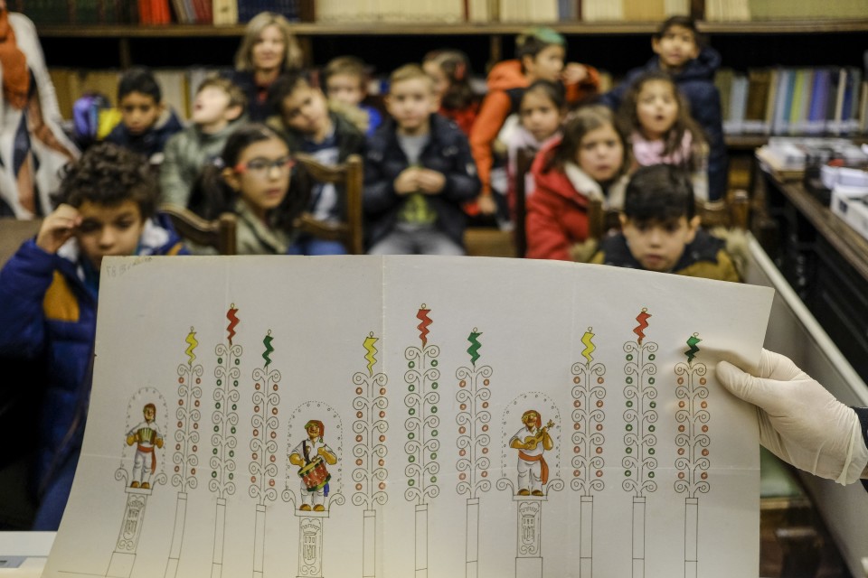 Câmara de Braga dá conhecer a escolas espólio do mestre José Veiga