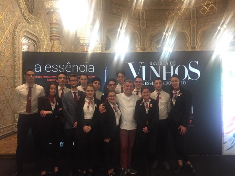Curso de Restauração da EPATV participou na XV edição da Essência do Vinho