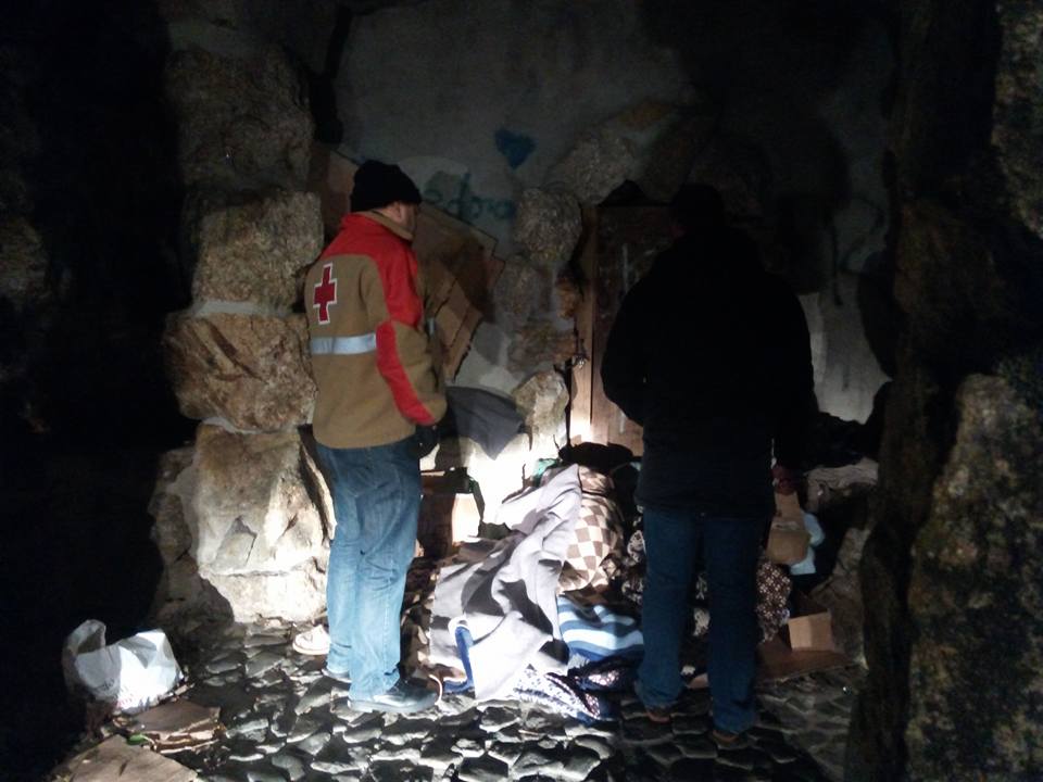 FRIO: Só três sem-abrigo aceitaram ajuda da Cruz Vermelha de Braga; outos dois recusaram apoio