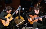 Guitarristas Artur Caldeira e Daniel Paredes no palco do Festival de Guitarra de Braga (23 FEV)