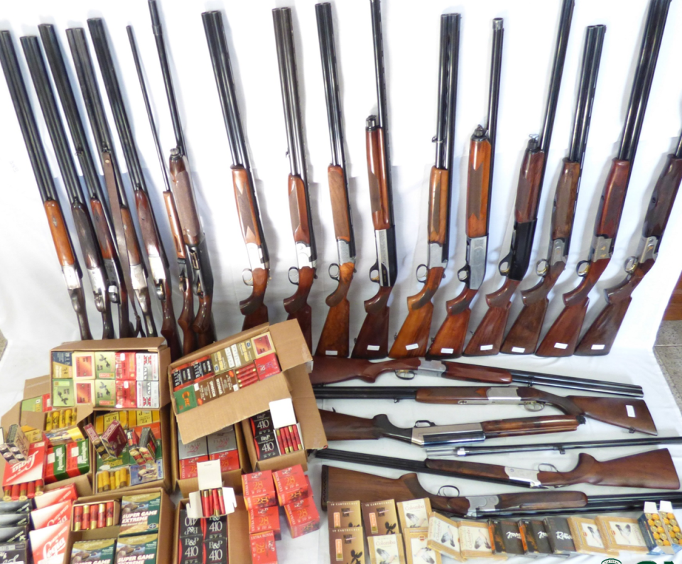CRIME: GNR aprende em Monção 22 armas e milhares de munições a octogenário suspeito de violência doméstica