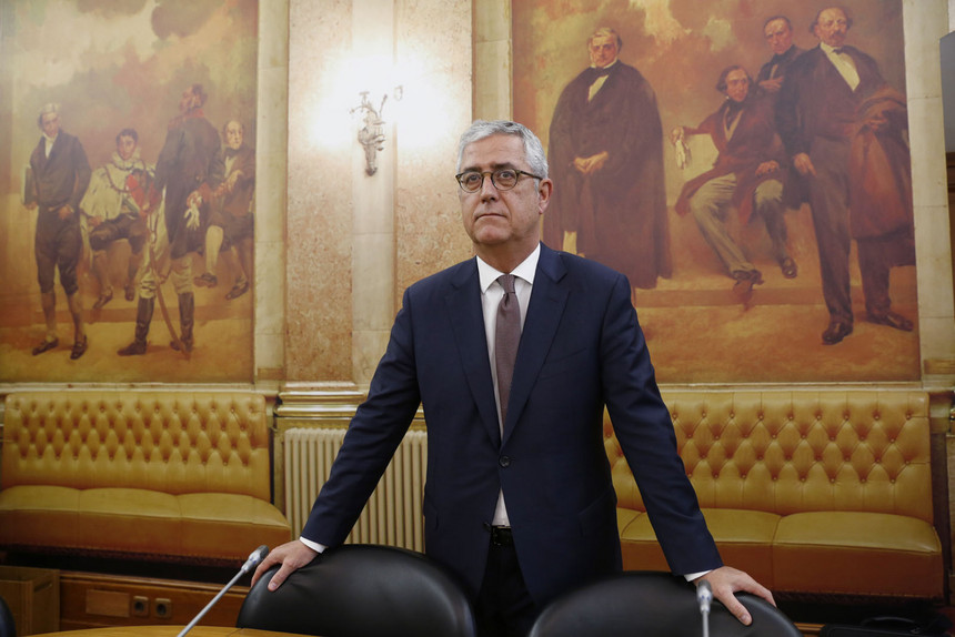 Fernando Negrão eleito líder parlamentar do PSD com 39% dos votos