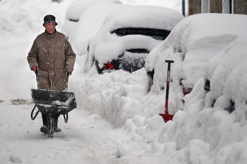 Vaga de frio na Europa faz mais de 40 mortos