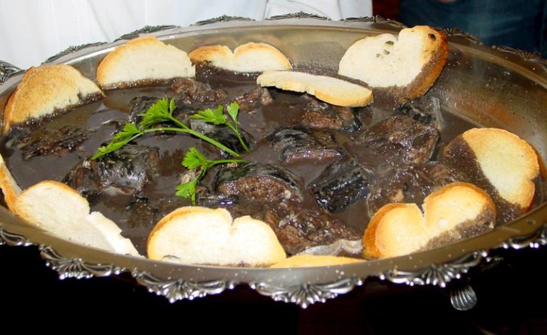 Festival da Lampreia à mesa este fim-de semana em Barcelos