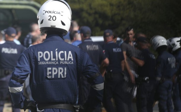 Tribunal iliba polícias acusados de agredir e cegar adepto em Guimarães