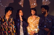Boogarins regressa a Braga com novo disco (6 ABR)