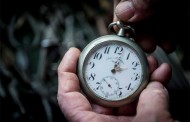 Não esquecer: Hora adianta esta madrugada