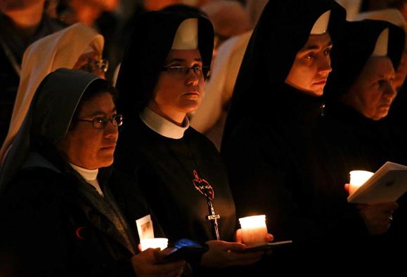 Revista do Vaticano denuncia servidão das freiras