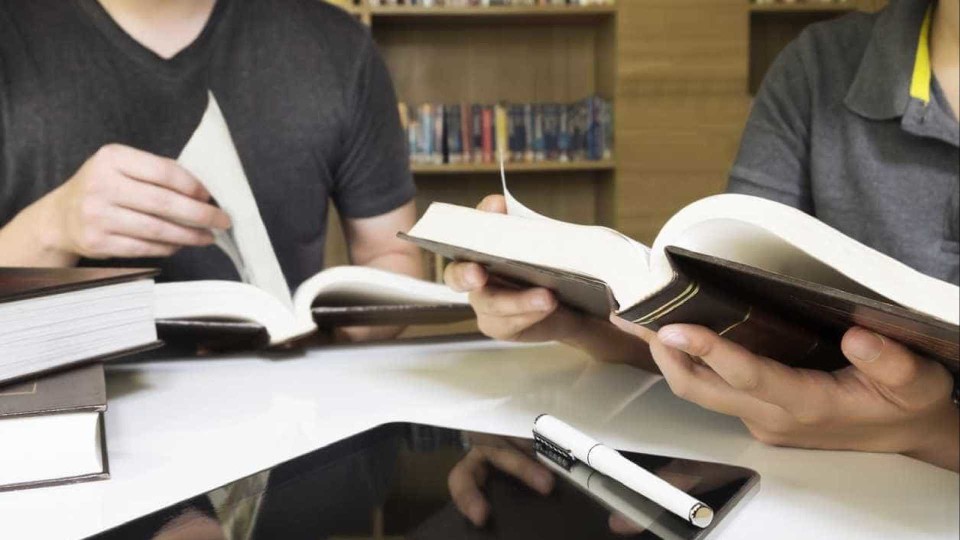BRAGA: Candidaturas para Grande Prémio de Literatura dst terminam esta sexta-feira