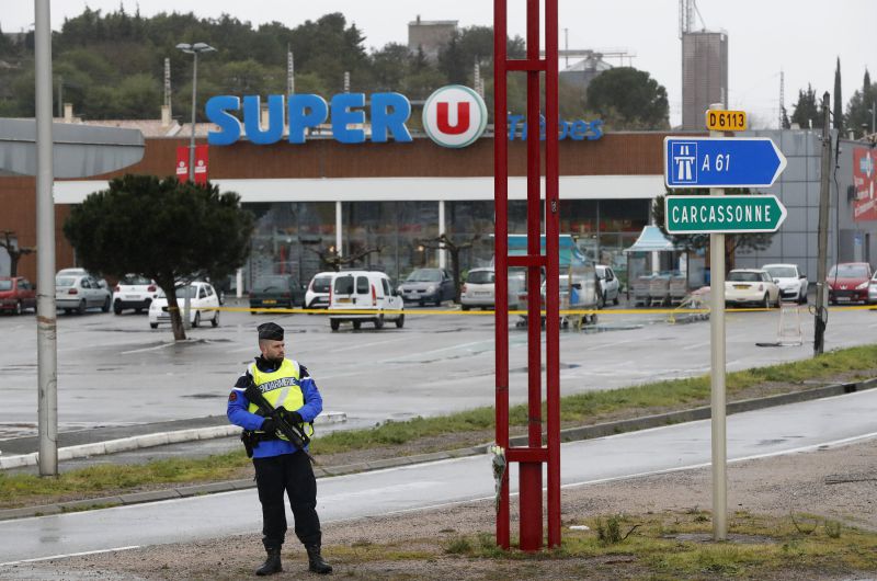 TERRORISMO: Português ferido em França está em coma induzido