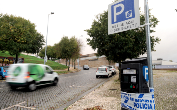 ESSE joga ao gato e ao rato com a Câmara de Braga para não entregar parcómetros