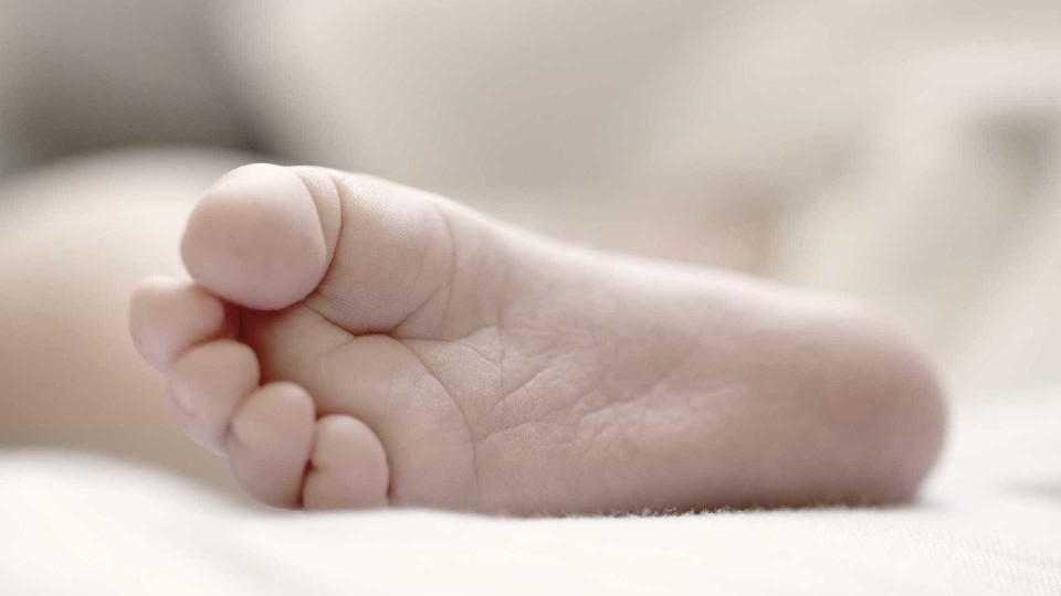 Morte de bebés atinge valor mais baixo de sempre em Portugal