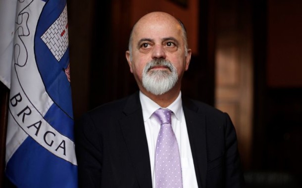 Tribunal tenta recomeçar em Maio julgamento de Mesquita Machado no caso das Convertidas