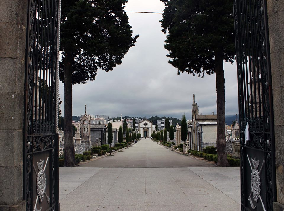 Câmara de Braga leva a hasta pública jazigos no cemitério de Monte d'Arcos