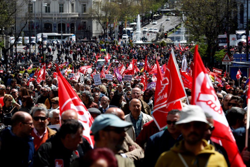 CGTP exige salário mínimo nacional de 650 euros em 2019;  UGT quer 615
