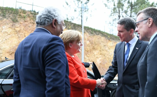 Merkel destaca em Braga “cooperação luso-alemã”, Costa destaca investimento alemão em Portugal