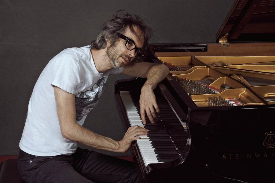 BRAGA: Theatro Circo apresenta pianista James Rodes (27 MAIO)