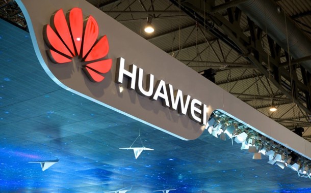 EUA proíbem venda de aparelhos Huawei e ZTE em bases militares