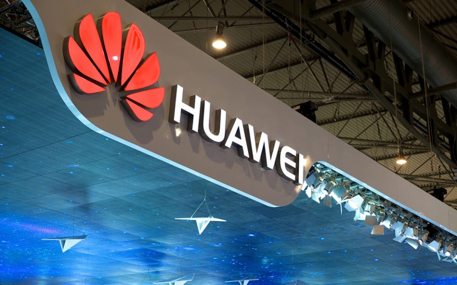 EUA proíbem venda de aparelhos Huawei e ZTE em bases militares