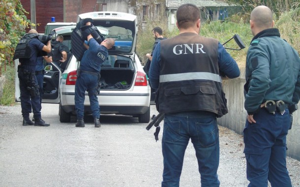 Quarteto de cadastrados detido por tentativa de furto a casa em Amares