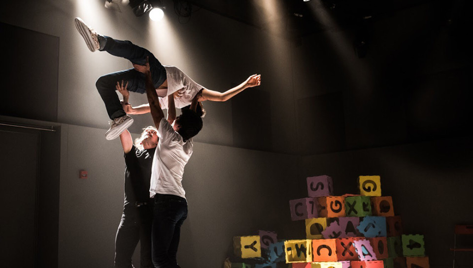 BRAGA: Theatro Circo leva à cena ‘Nem a Própria Ruína’, bailado inspirada em obra de José Cid (9 JUN)