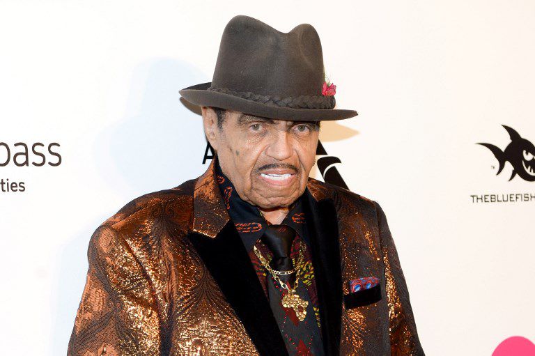 Morreu o pai de Michael Jackson
