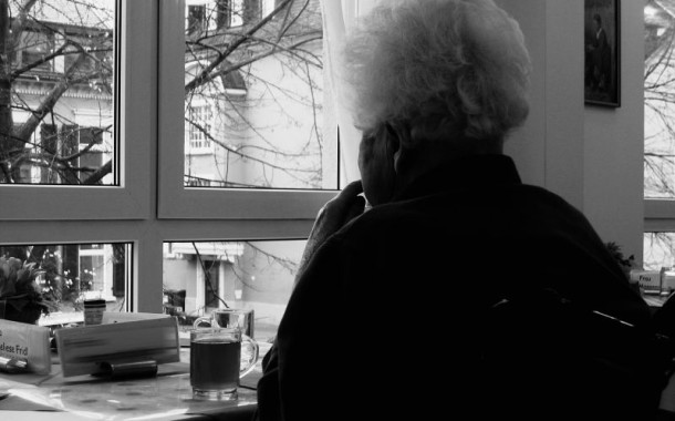 UMinho conclui que extracção de enzima pode prolongar vida de doentes de Alzheimer