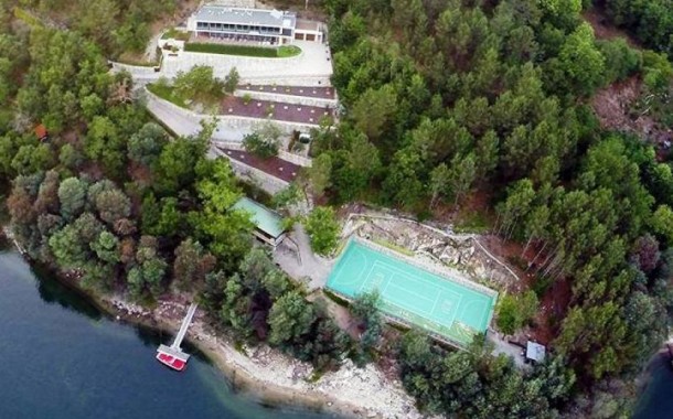 PJ na Câmara de Terras de Bouro no caso das casas de CR7 e Bruno Névoa na Caniçada