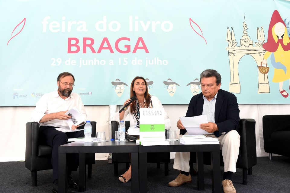 Novo volume da Revista Bracara Augusta apresentado na Feira do Livro de Braga