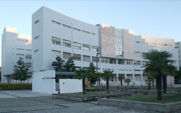 Julgamento de acção de empresa contra Câmara de Terras de Bouro adiado de novo