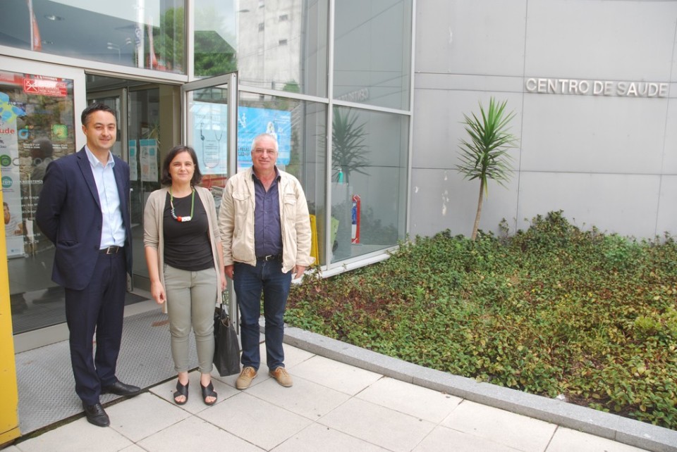 VILA VERDE: Carla Cruz (PCP) pede obras urgentes na extensão de saúde de Pico de Regalados