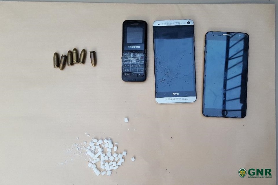 GNR detém casal suspeito de tráfico de droga em Esposende