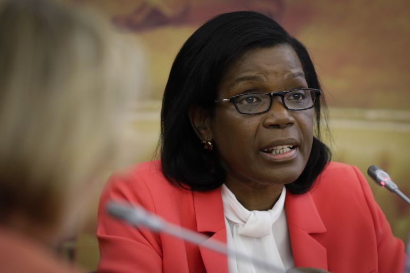 Reforço de efectivos da PJ é “prioridade absoluta”, afirma ministra da Justiça